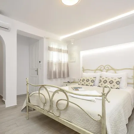 Отель Sofi Naxos City