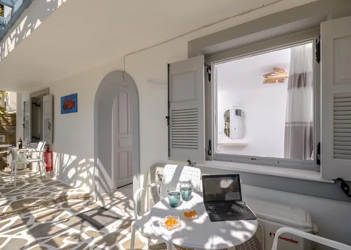 Hotel Sofi Naxos City